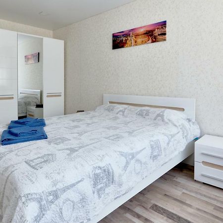 088 Apartment Near Airport Zhulyan Kiew Exterior foto