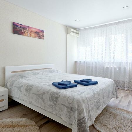 088 Apartment Near Airport Zhulyan Kiew Exterior foto